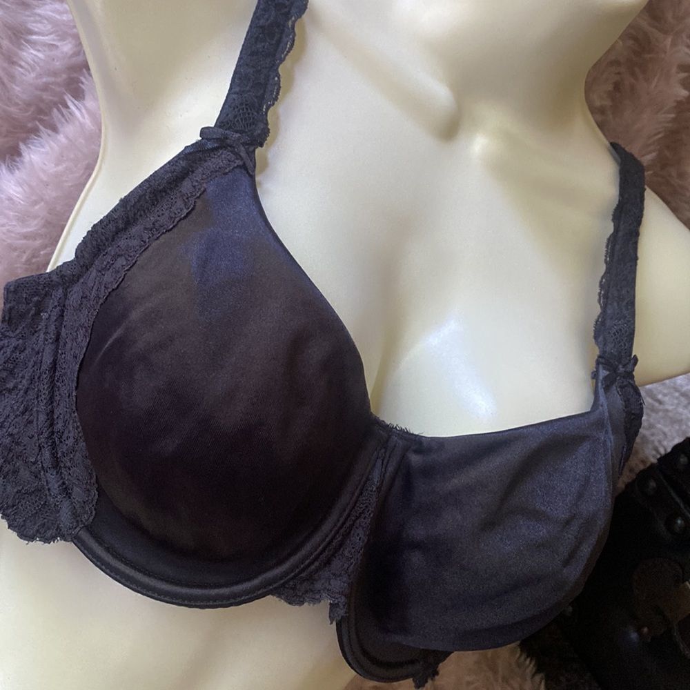 Lane Bryant Cacique Bra unlined satin w/ lace 38C Black